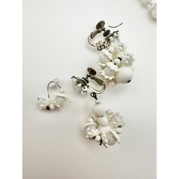 Miriam Haskell White Pearl Glass Beaded Necklace Clip Earring Set Needs Repair - Picture 2 of 8